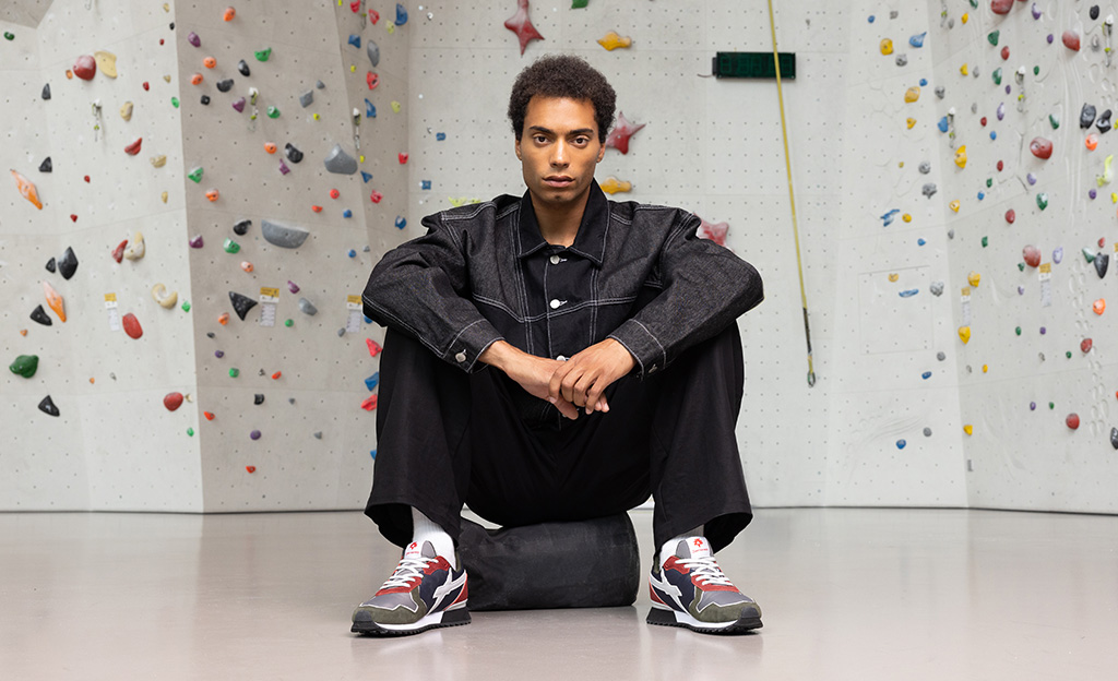 w6yz brand.jpg