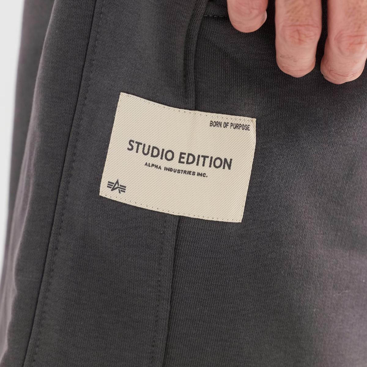 Alpha Industries Pantaloncini Studio Edition Shorts Vintage Grey - 5 Alpha Industries Pantaloncini Studio Edition Shorts Vintage Grey - 5