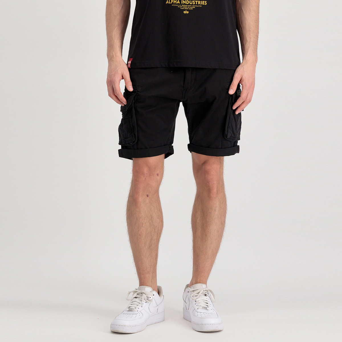 Alpha Industries Pantaloncini Crew Short Black - 2 Alpha Industries Pantaloncini Crew Short Black - 2