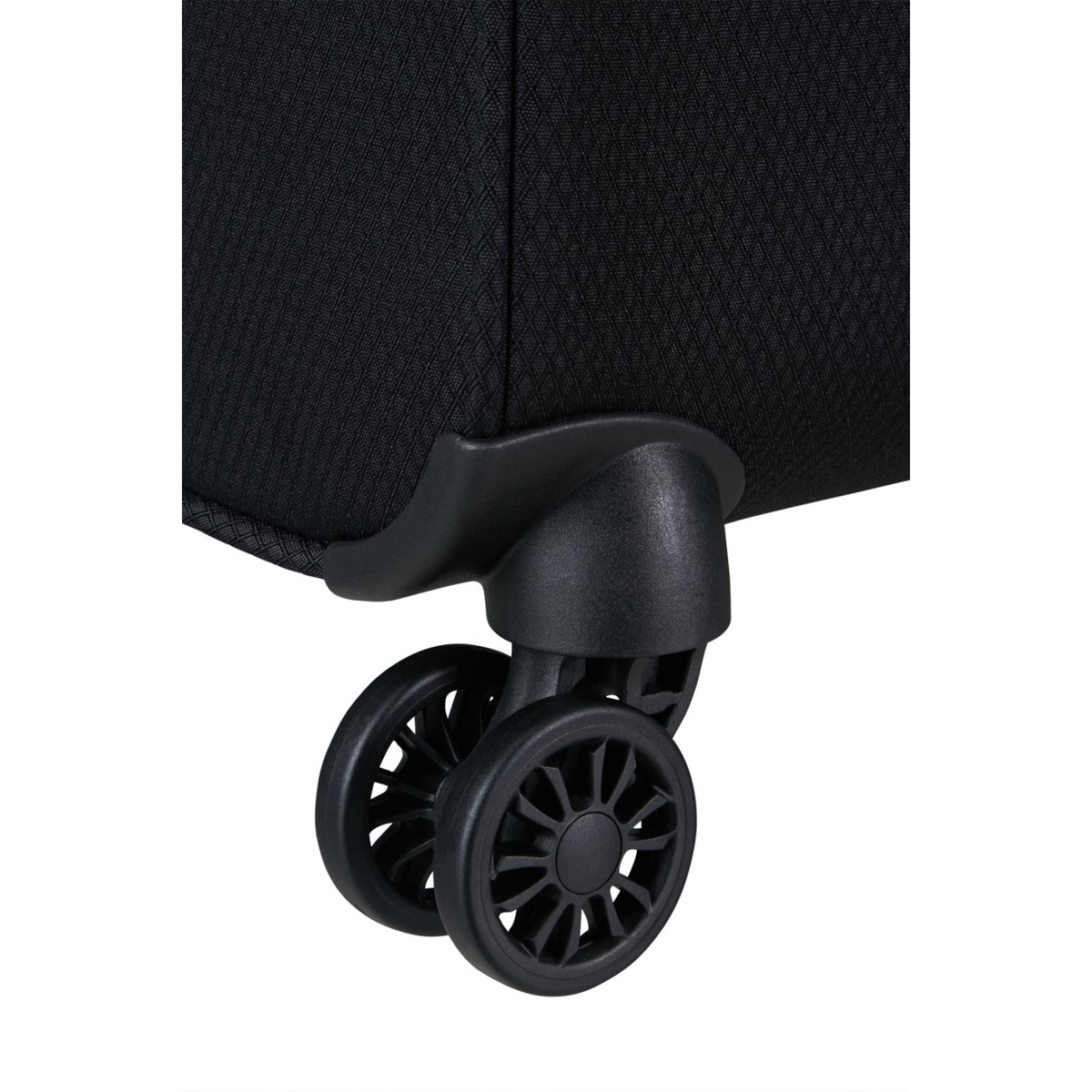American Tourister Bagaglio a mano Trolley Cabina Aerospin Spinner Exp. 55 cm Black - 15 American Tourister Bagaglio a mano Trolley Cabina Aerospin Spinner Exp. 55 cm Black - 15