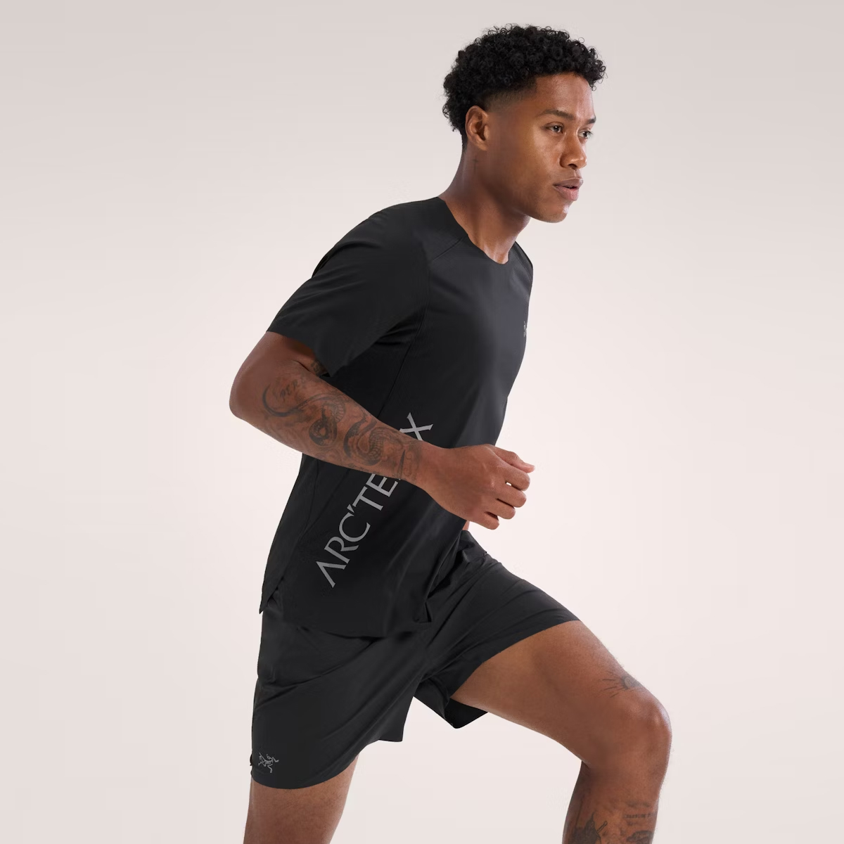 Arc'Teryx T-Shirt Norvan Downword Black - 2 Arc'Teryx T-Shirt Norvan Downword Black - 2