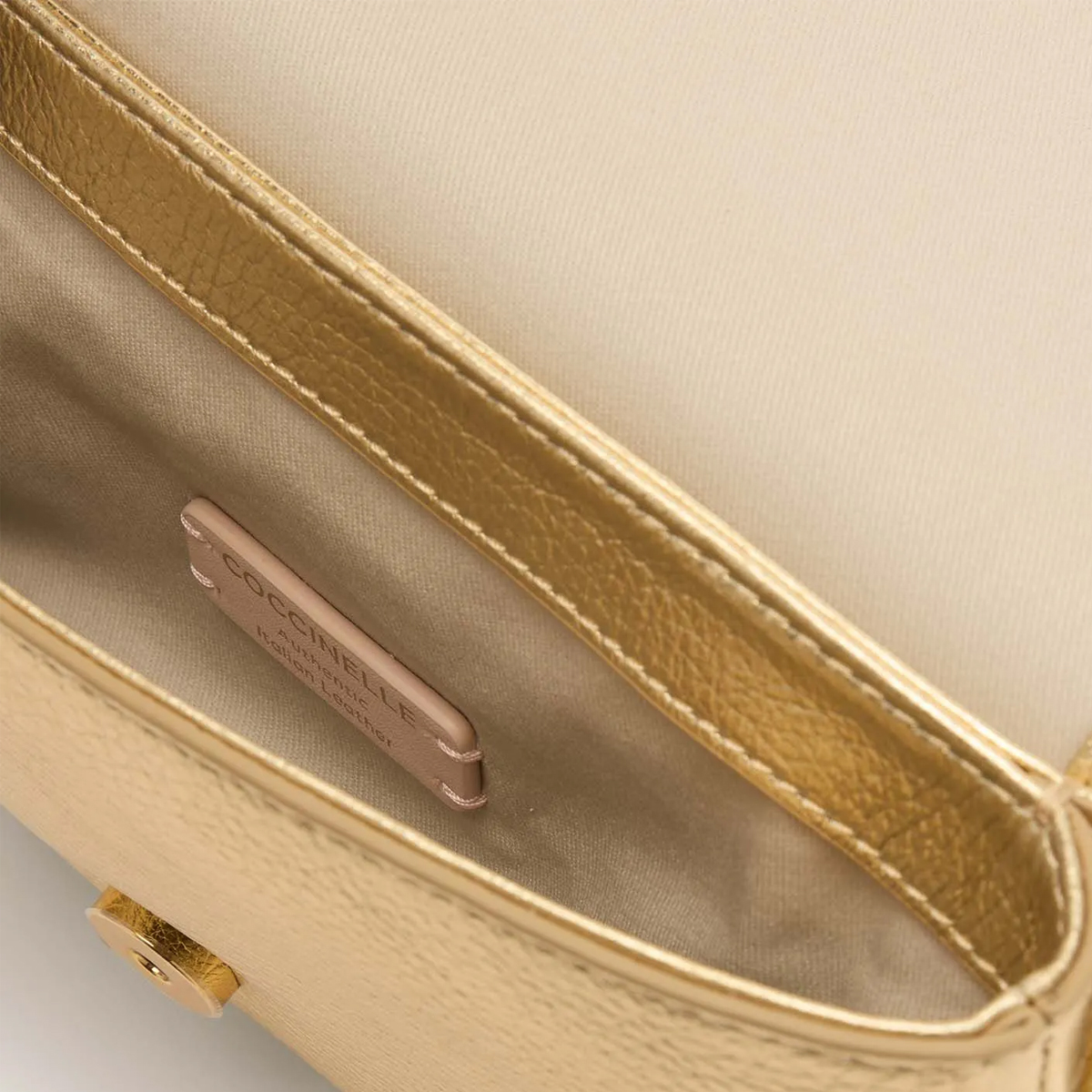 Coccinelle Pochette Dandy Mini Golden - 3 Coccinelle Pochette Dandy Mini Golden - 3