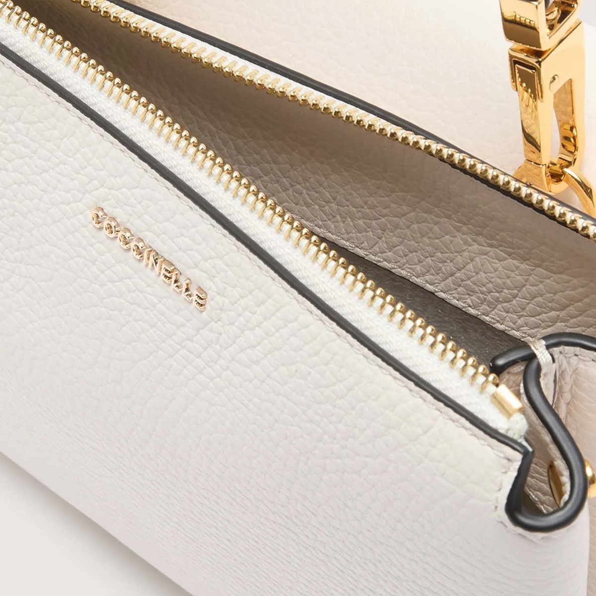Coccinelle Minibag Arlettis Blanco - 3 Coccinelle Minibag Arlettis Blanco - 3