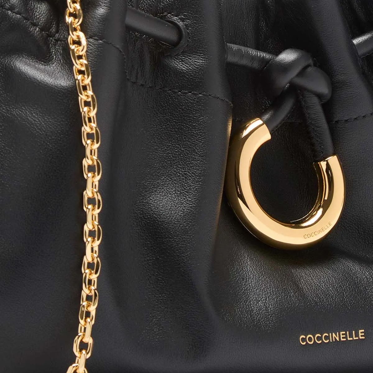 Coccinelle Tracollina Isabela Noir - 6 Coccinelle Tracollina Isabela Noir - 6