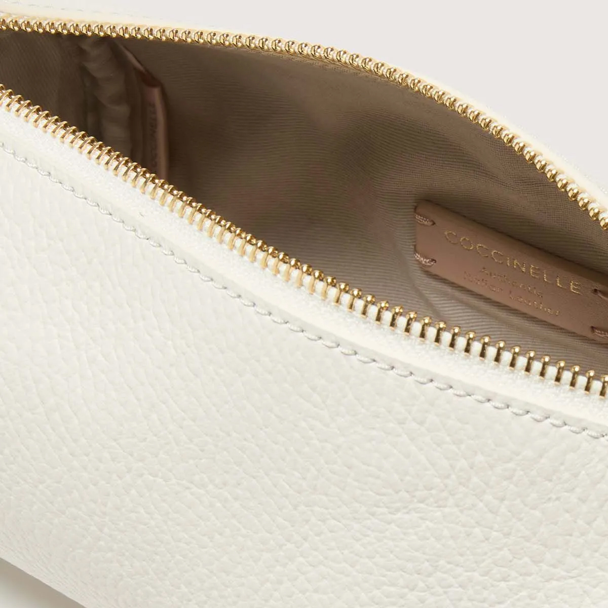 Coccinelle Mini Bag Aura Blanco - 3 Coccinelle Mini Bag Aura Blanco - 3