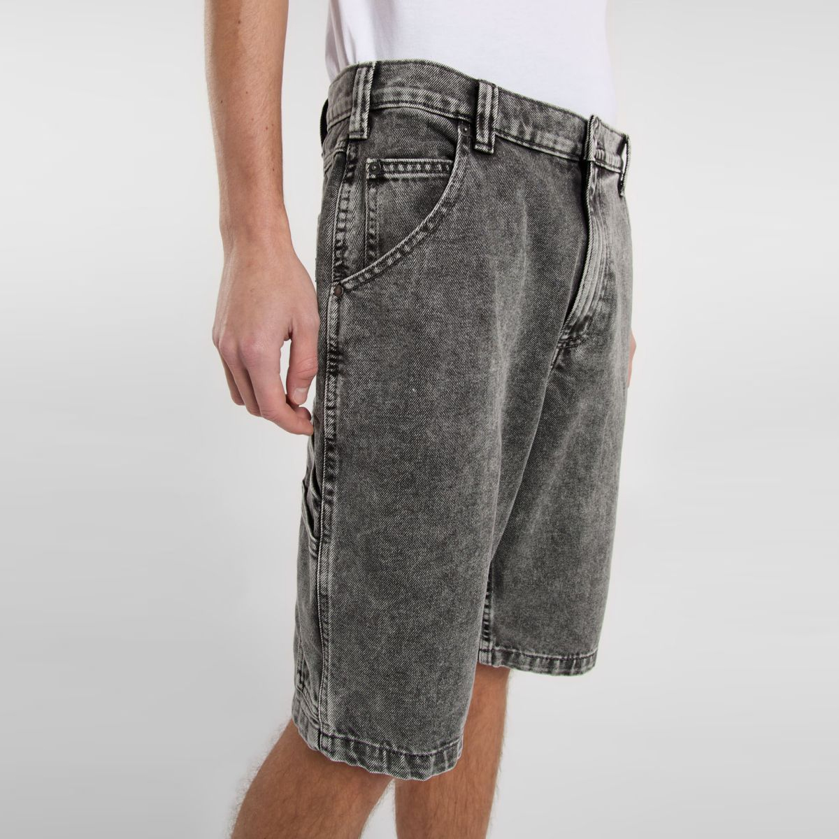 Dickies Jeans Shorts Garyville Light Gray Wash - 6 Dickies Jeans Shorts Garyville Light Gray Wash - 6