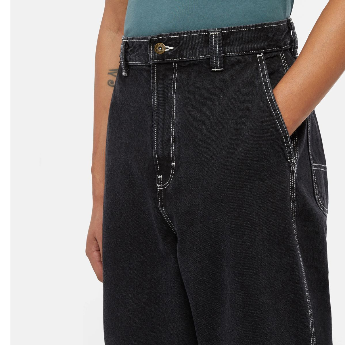 Dickies Jeans Madison Baggy Fit Denim Black Wash - 6 Dickies Jeans Madison Baggy Fit Denim Black Wash - 6