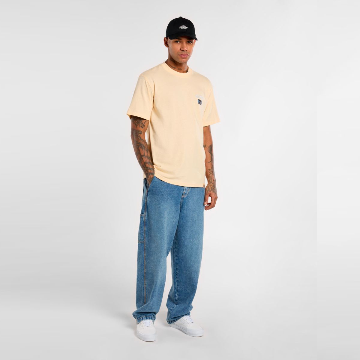 Dickies Jeans Madison Baggy Fit Denim Rinsed Fade - 4 Dickies Jeans Madison Baggy Fit Denim Rinsed Fade - 4