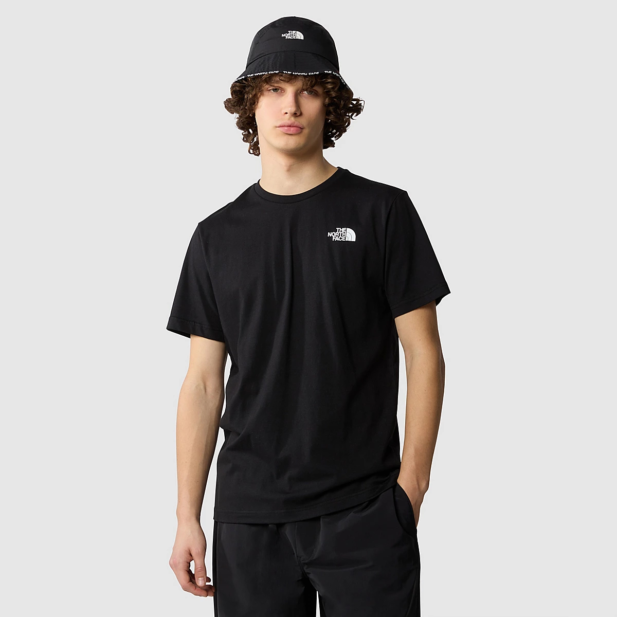 The North Face T-Shirt Redbox TNF Black Optic Emerald - 3 The North Face T-Shirt Redbox TNF Black Optic Emerald - 3