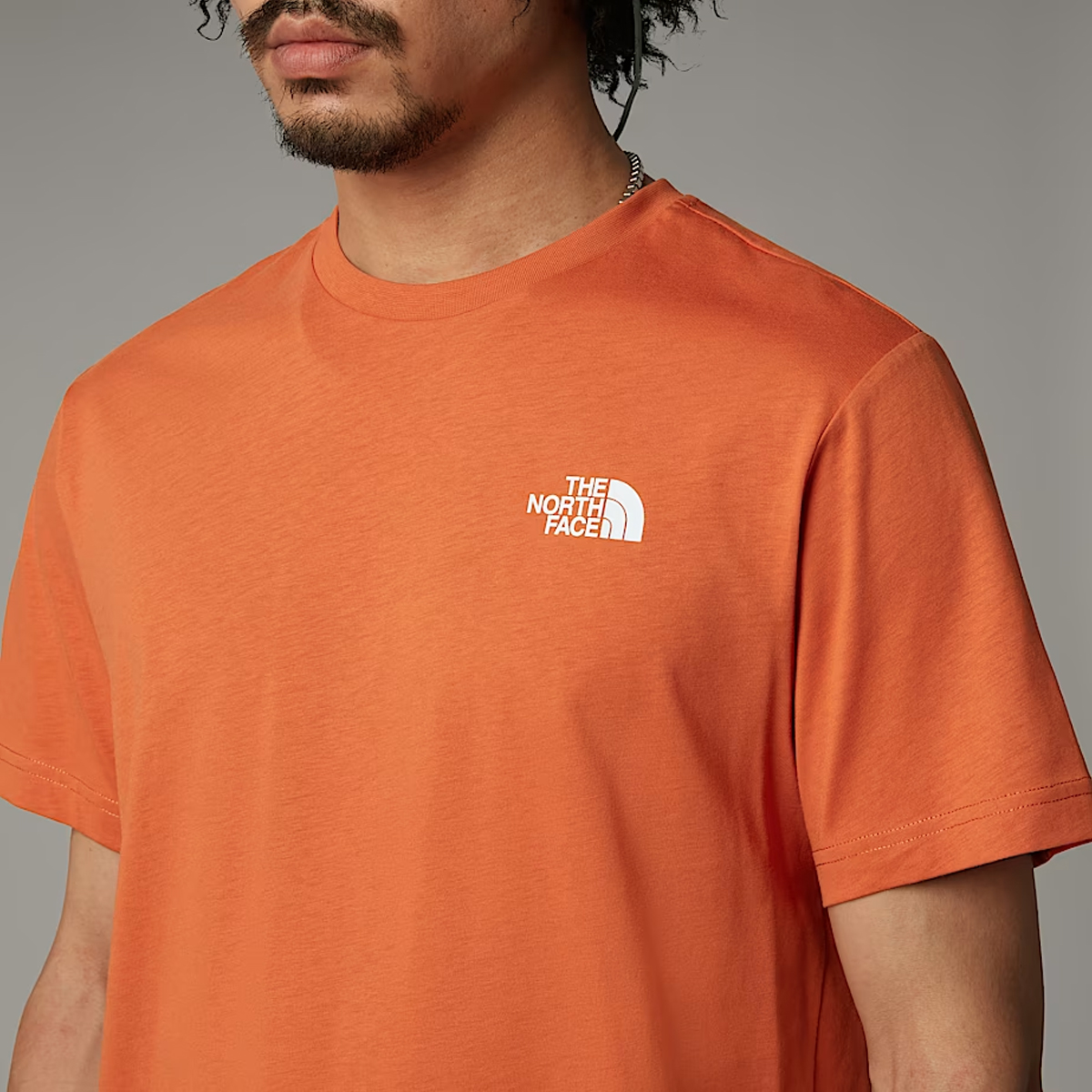 The North Face T-Shirt Redbox Iron Bronze TNF Black - 3 The North Face T-Shirt Redbox Iron Bronze TNF Black - 3