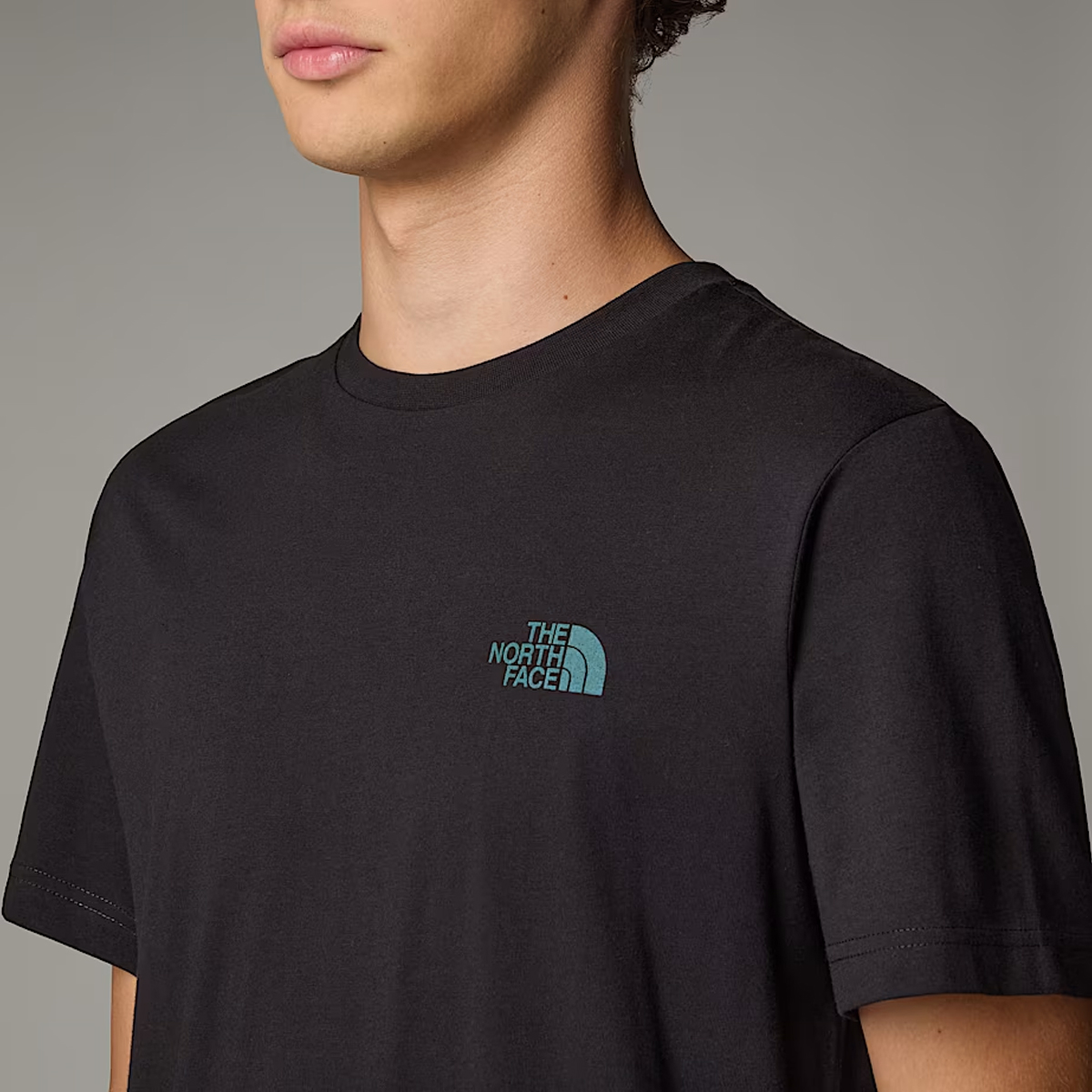 The North Face T-Shirt NSE Box TNF Black Deep Nori Trail Grid - 6 The North Face T-Shirt NSE Box TNF Black Deep Nori Trail Grid - 6