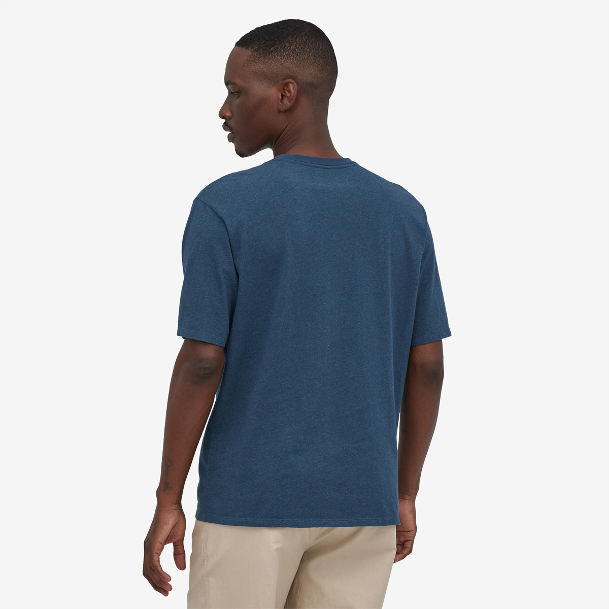 Patagonia T-Shirt Daily Pocket Tee Ink Black - 3