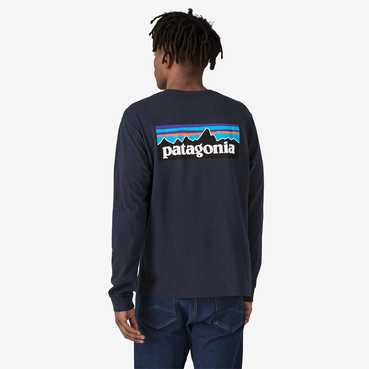Patagonia Maglia P-6 Logo Responsibili-Tee® New Navy - 3 Patagonia Maglia P-6 Logo Responsibili-Tee® New Navy - 3