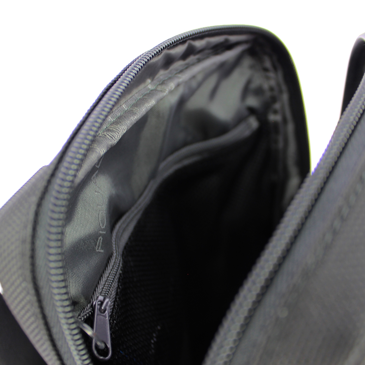 Organised crossbody Brief Organised crossbody Brief