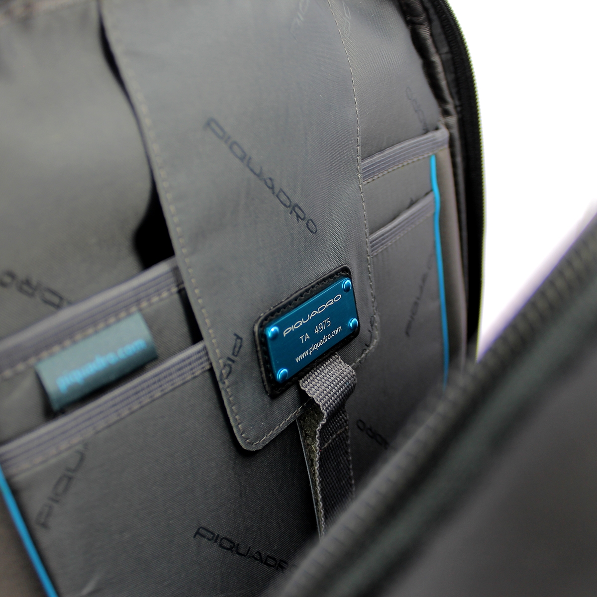 Piquadro Zaino porta PC/iPad®P16 Connequ 14.0 - 5 Piquadro Zaino porta PC/iPad®P16 Connequ 14.0 - 5