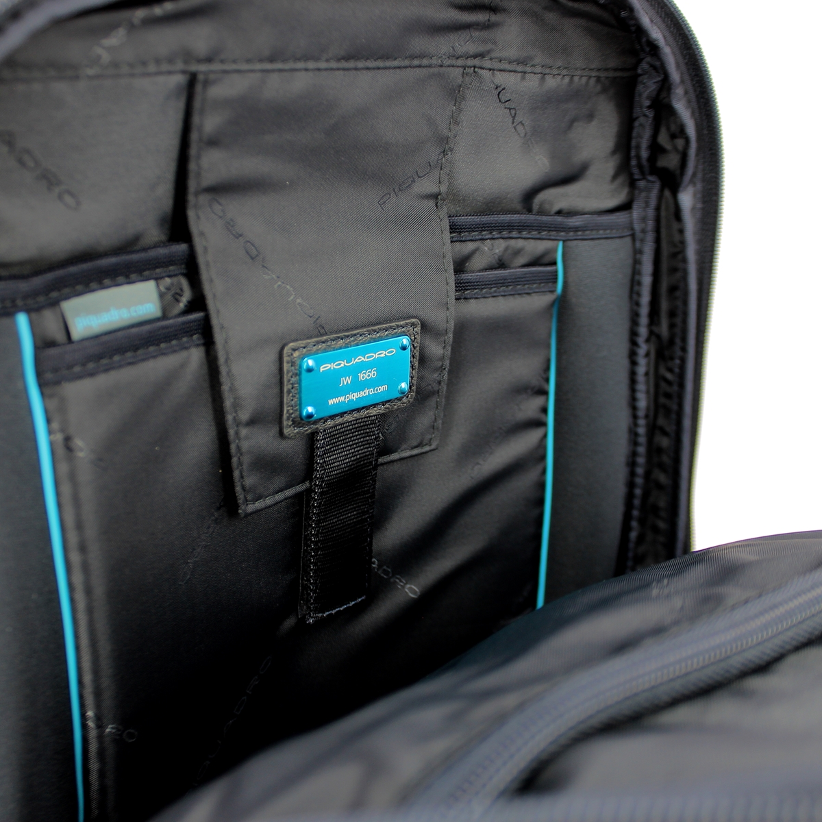 Piquadro Zaino Porta PC 15.6 in pelle - 4 Piquadro Zaino Porta PC 15.6 in pelle - 4