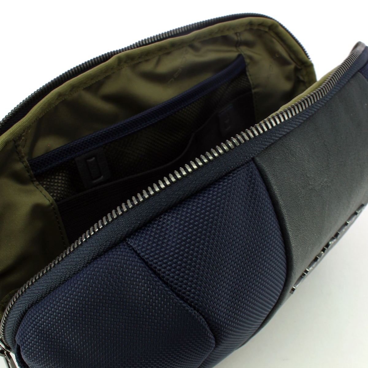 Piquadro Marsupio Brief 2 in tessuto riciclato - 4 Piquadro Marsupio Brief 2 in tessuto riciclato - 4