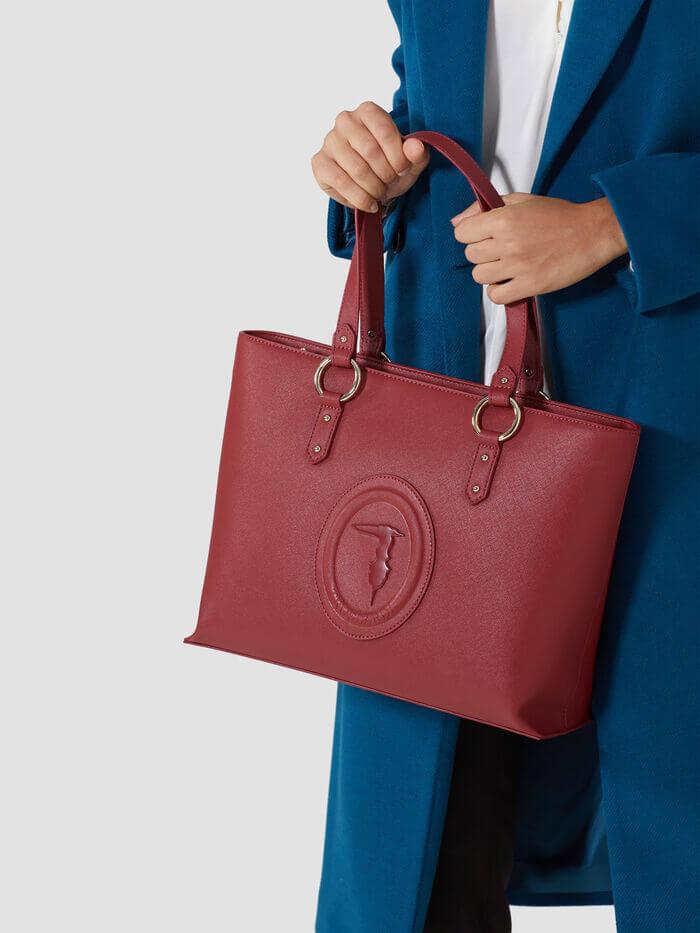 Shopper bag: 5 proposte disinvolte, pratiche e chic